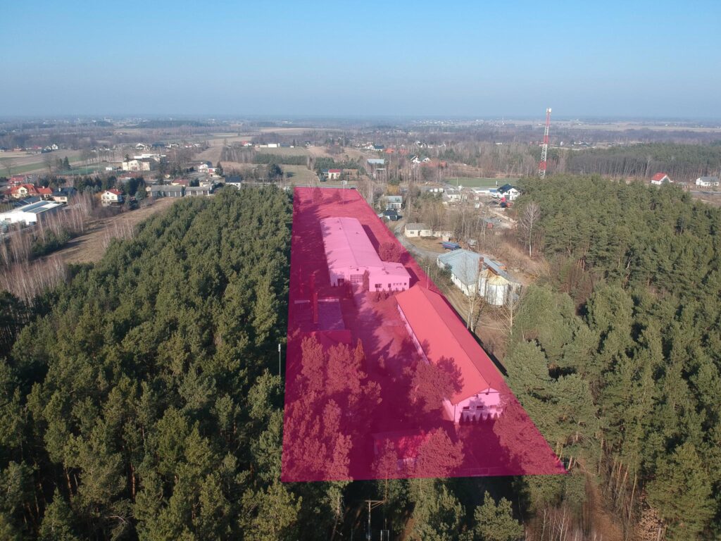 Hala produkcyjna z magazynem, biurami oraz działką - zdjęcie 2