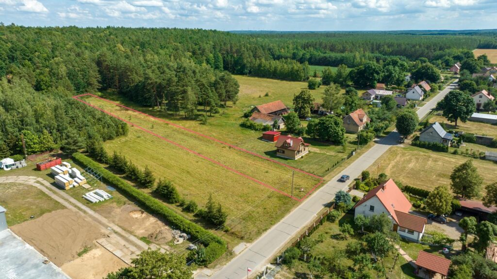Działka pod budowę 2953 m² w m. Ciemna Dąbrowa . - zdjęcie 1