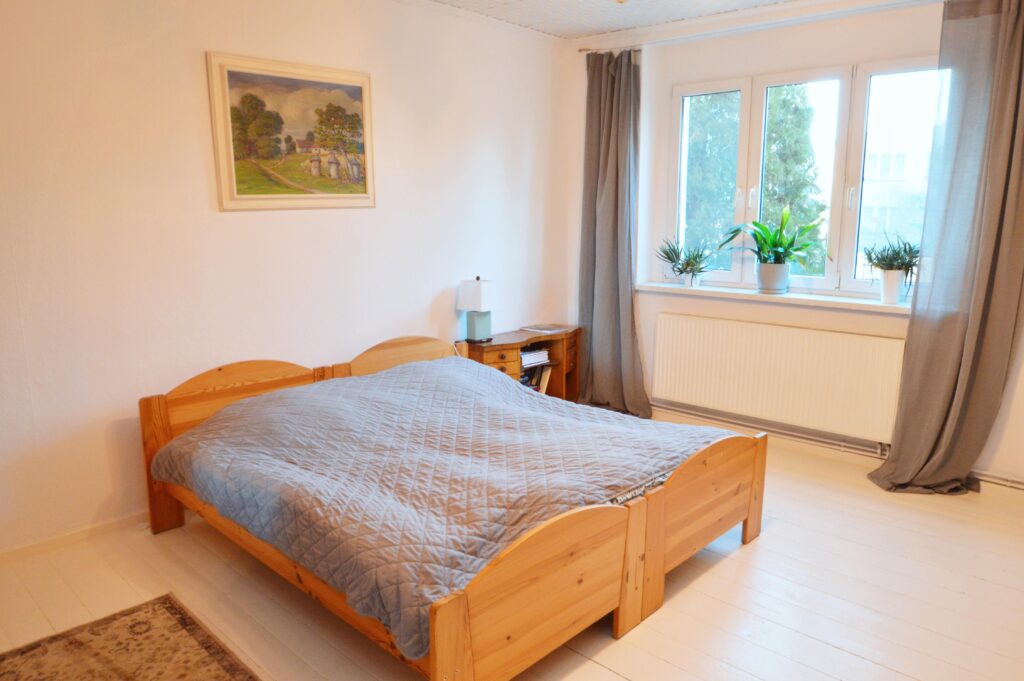 Czteropokojowe mieszkanie na Nowej Wsi Królewskiej - zdjęcie 3