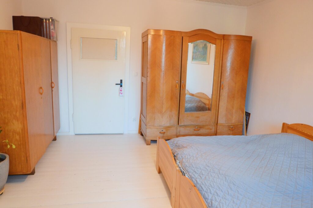 Czteropokojowe mieszkanie na Nowej Wsi Królewskiej - zdjęcie 4