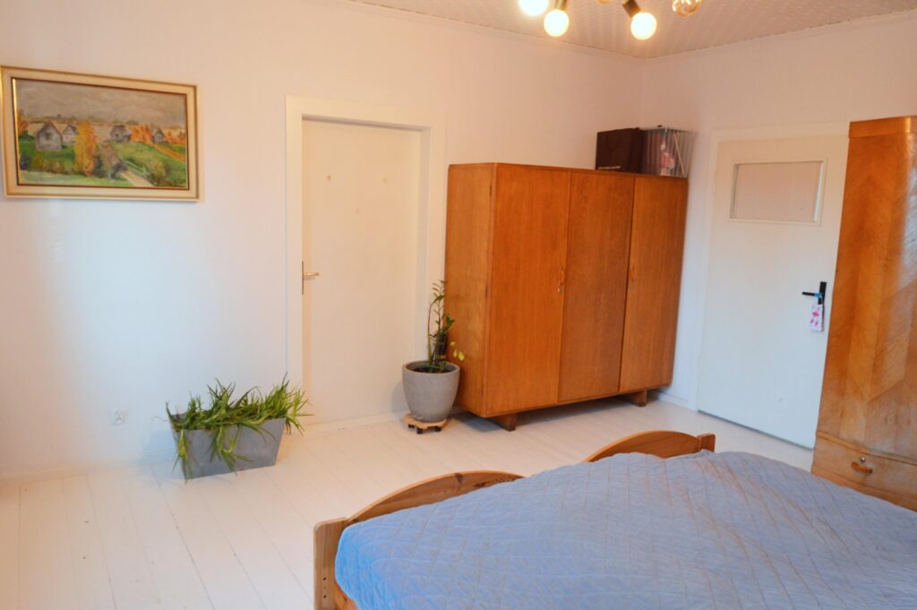 Czteropokojowe mieszkanie na Nowej Wsi Królewskiej - zdjęcie 5