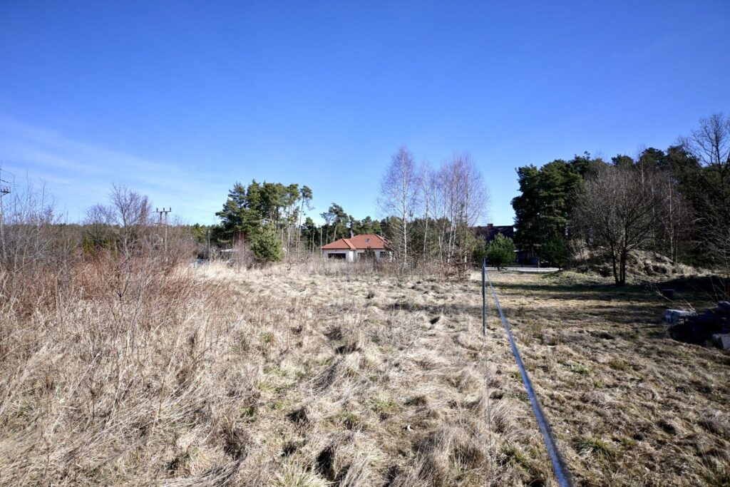 Duża działka budowlana w Koniecpolu - zdjęcie 3
