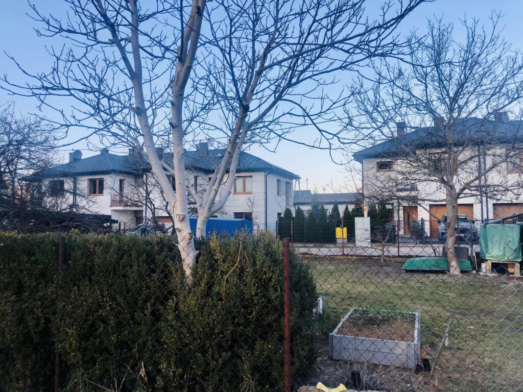 Zabudowa szeregowa, działka budowlana 1940,0 m2 - zdjęcie 3