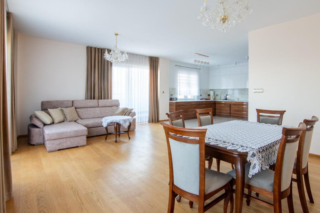 Apartament z trzema balkonami i garażem podziemnym - zdjęcie 18