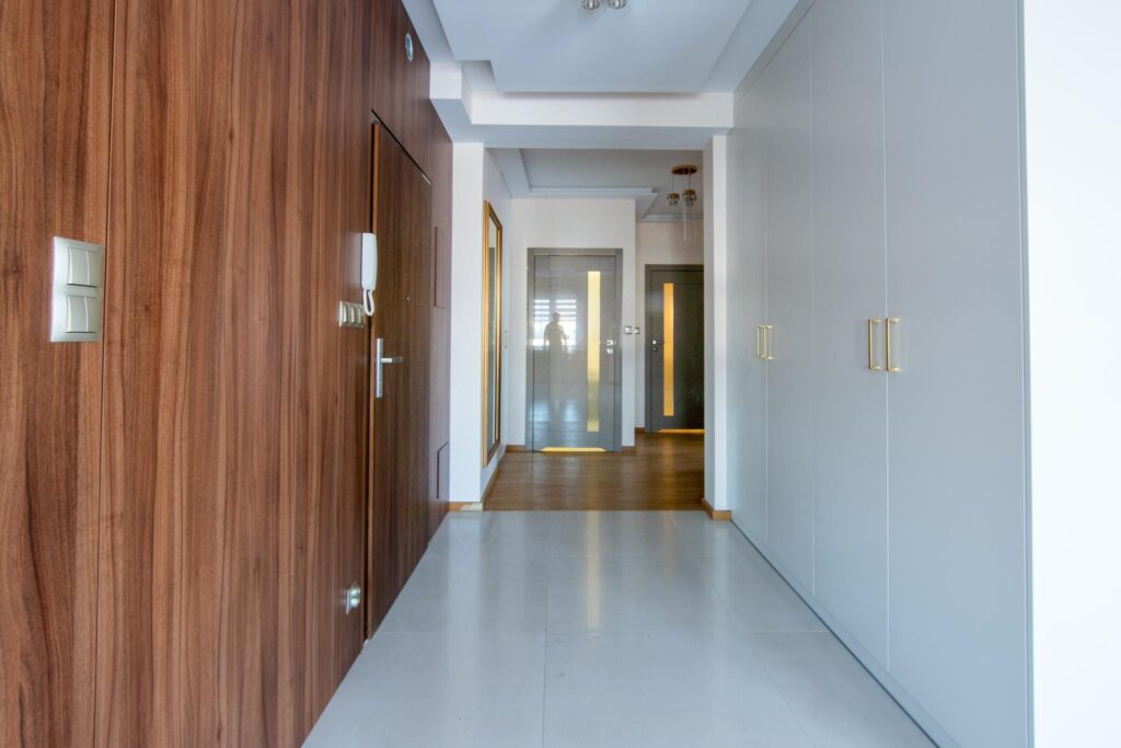 Apartament z trzema balkonami i garażem podziemnym - zdjęcie 7