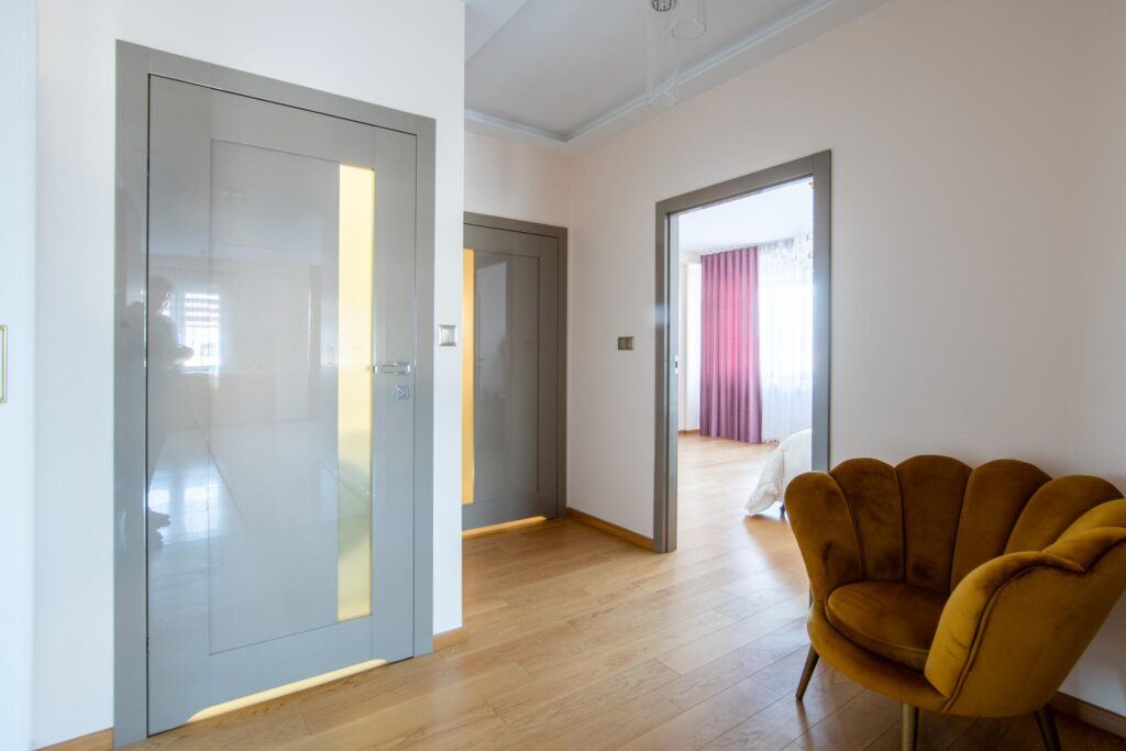 Apartament z trzema balkonami i garażem podziemnym - zdjęcie 8