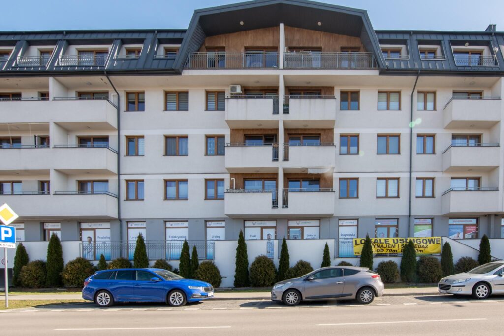 Apartament z trzema balkonami i garażem podziemnym - zdjęcie 51