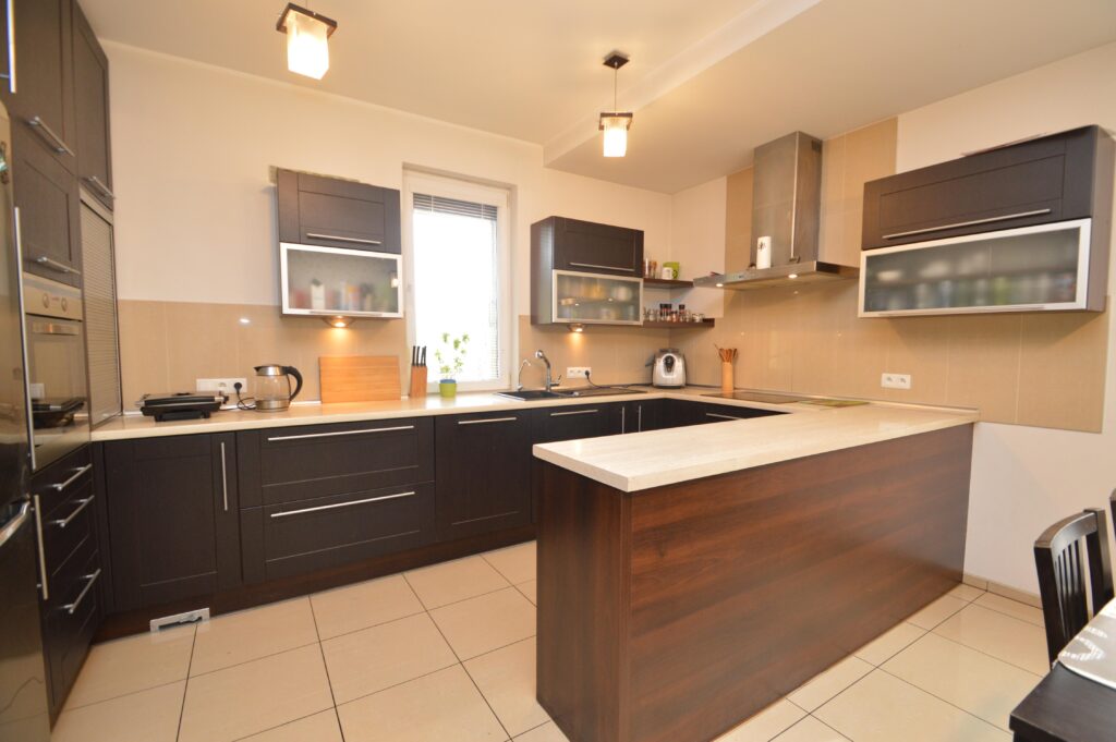 Dom jednorodzinny wolnostojący w Kępie koło Opola. - zdjęcie 1