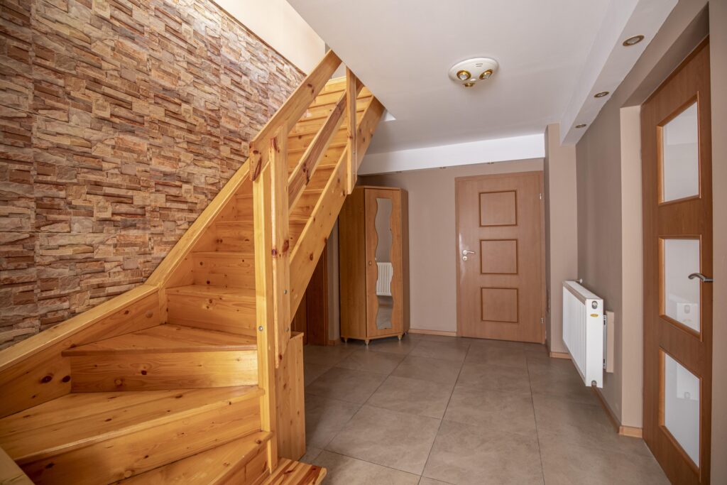 Dwupokoleniowy dom 9km od Brzegu - zdjęcie 7