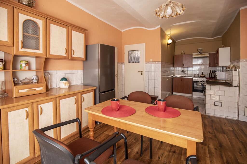 Dwupokoleniowy dom 9km od Brzegu - zdjęcie 11