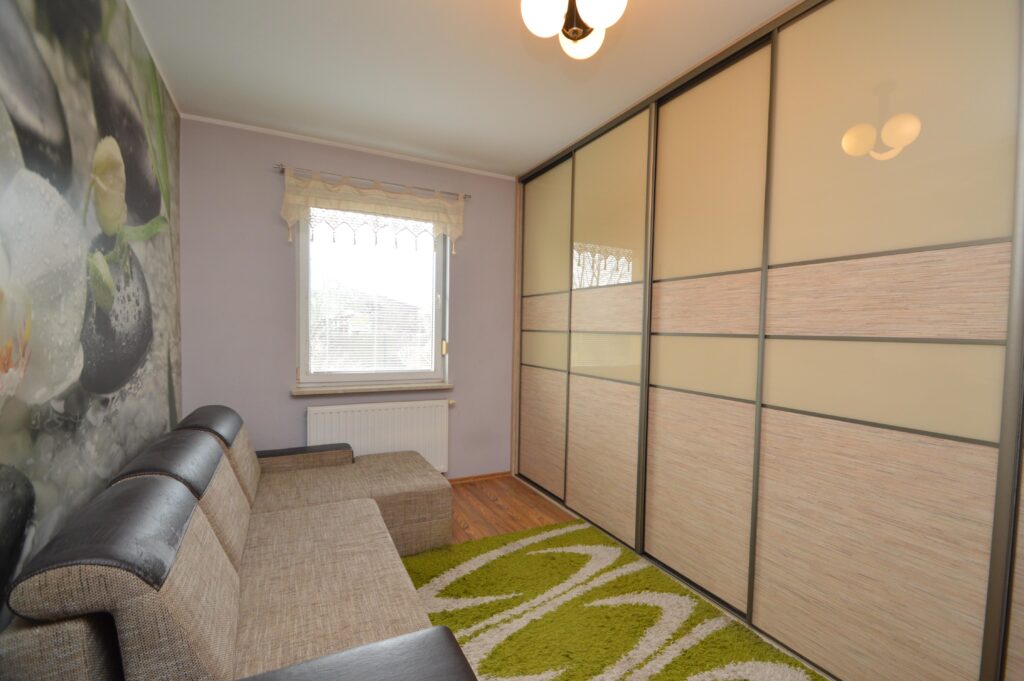 Dom jednorodzinny wolnostojący w Kępie koło Opola. - zdjęcie 4