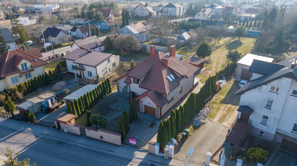 Przestronny dom w spokojnej dzielnicy, Mława - zdjęcie 28