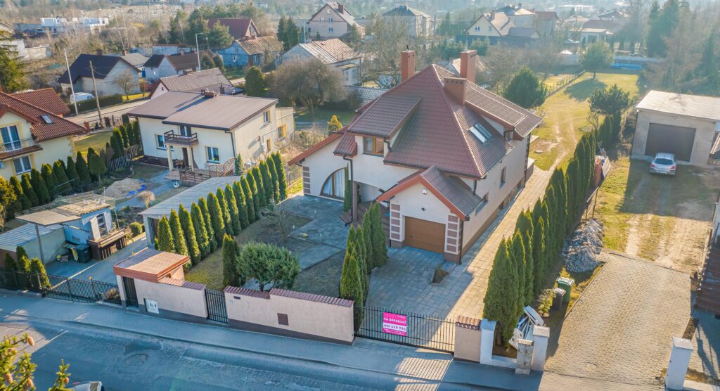Przestronny dom w spokojnej dzielnicy, Mława - zdjęcie 2