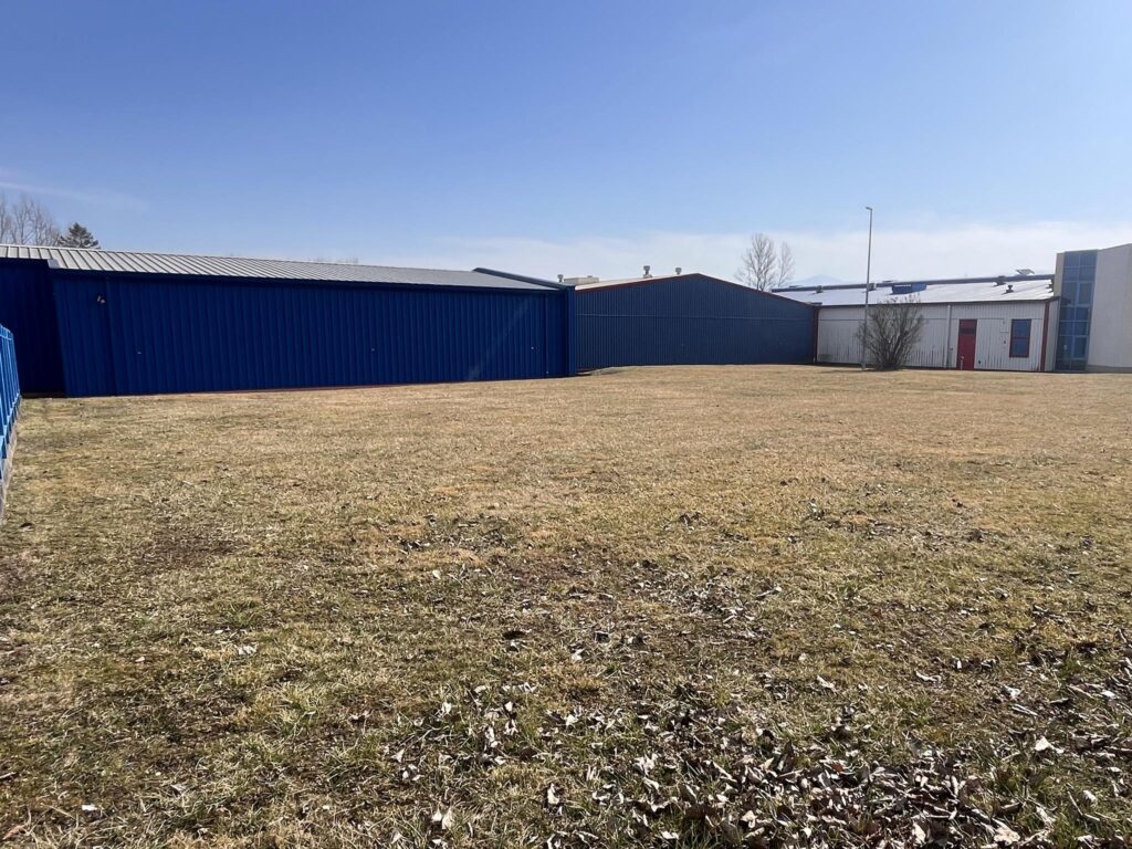 Działka inwestycyjna w Jeleniej Górze - zdjęcie 2