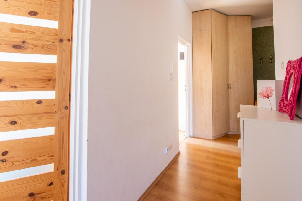 3 pokoje w kamienicy z windą i garażem podziemnym - zdjęcie 48