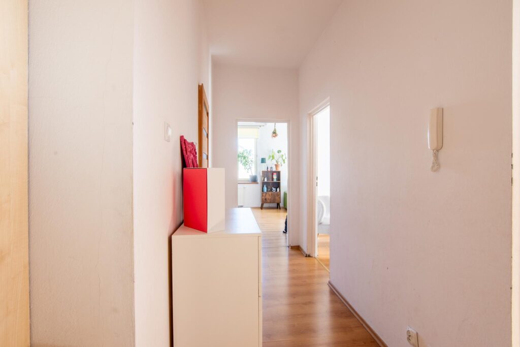 3 pokoje w kamienicy z windą i garażem podziemnym - zdjęcie 8