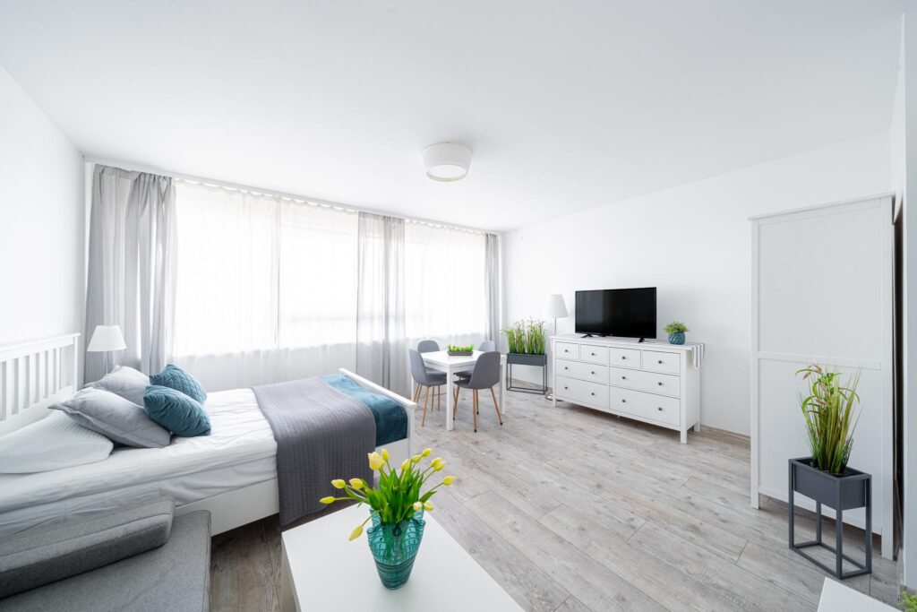 Wyjątkowa lokalizacja, 200m do morza! ul. Portowa - zdjęcie 2