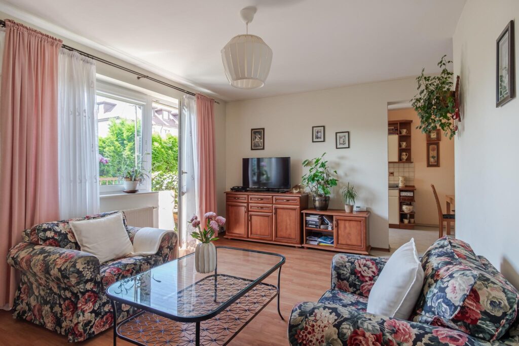 Słoneczne, bezczynszowe z miejscem postojowym - zdjęcie 1