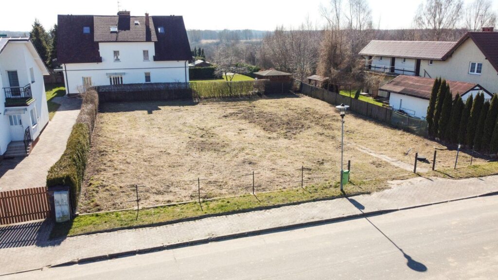 Atrakcyjna działka budowlana - Sianożęty !!! - zdjęcie 1