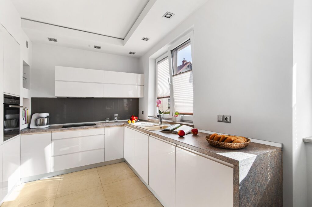 Na sprzedaż przepiękny dom gotowy do wprowadzenia. - zdjęcie 7