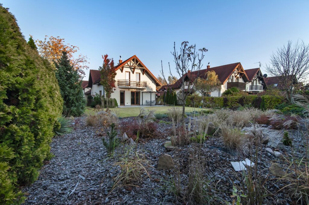 Na sprzedaż przepiękny dom gotowy do wprowadzenia. - zdjęcie 1