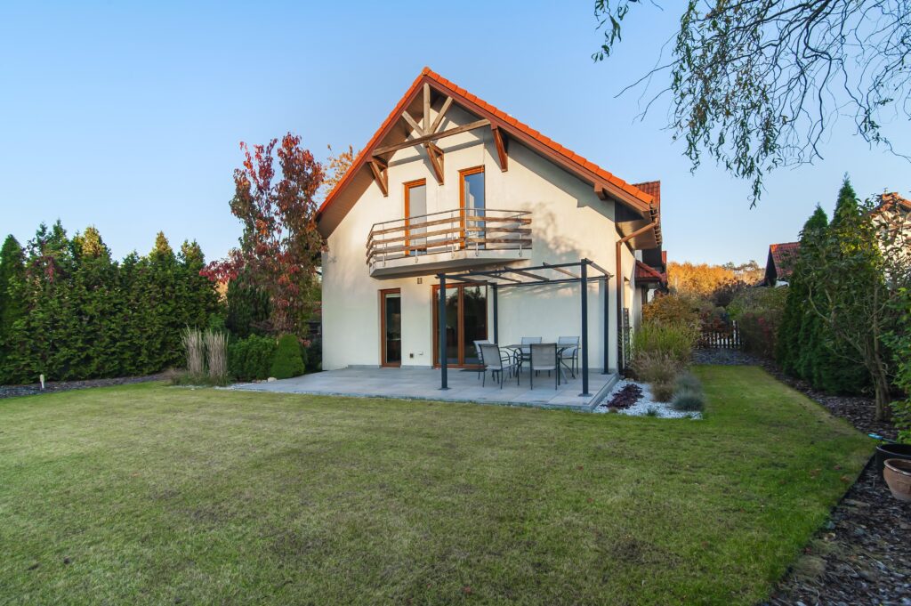 Na sprzedaż przepiękny dom gotowy do wprowadzenia. - zdjęcie 2