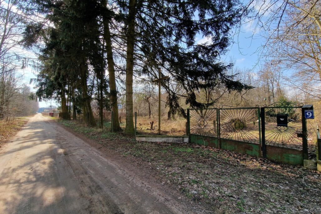 Działki w pięknym otoczeniu nowa infrastruktura - zdjęcie 8