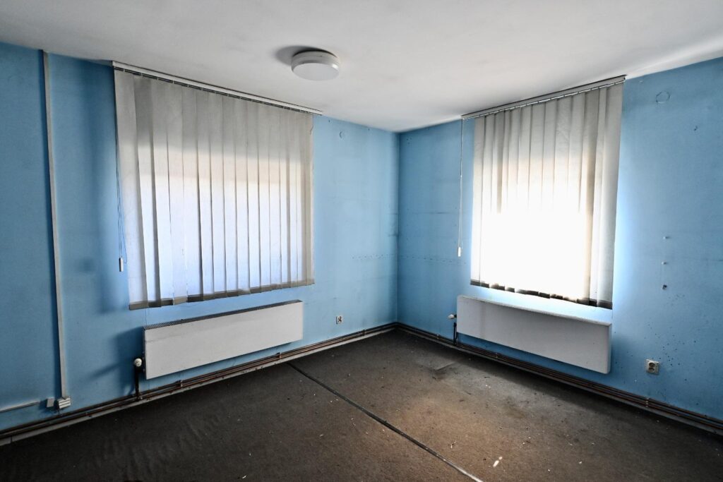 Lokal usługowy przy trasie S8 – Czechy 266B - zdjęcie 10