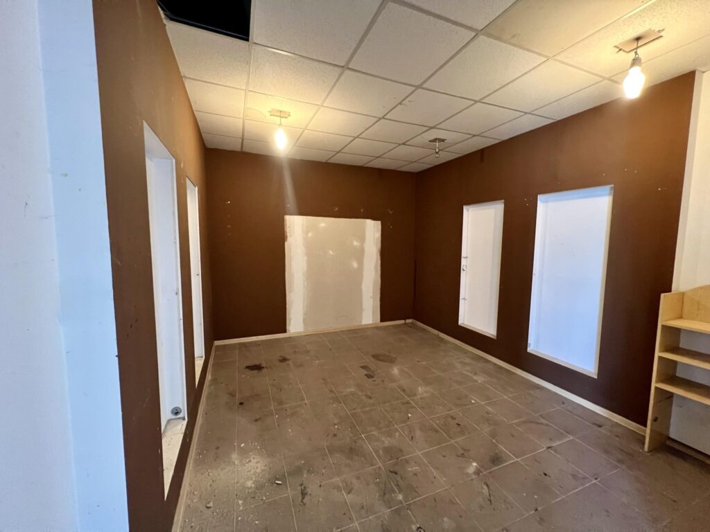 Lokal usługowy przy trasie S8 – Czechy 266B - zdjęcie 12