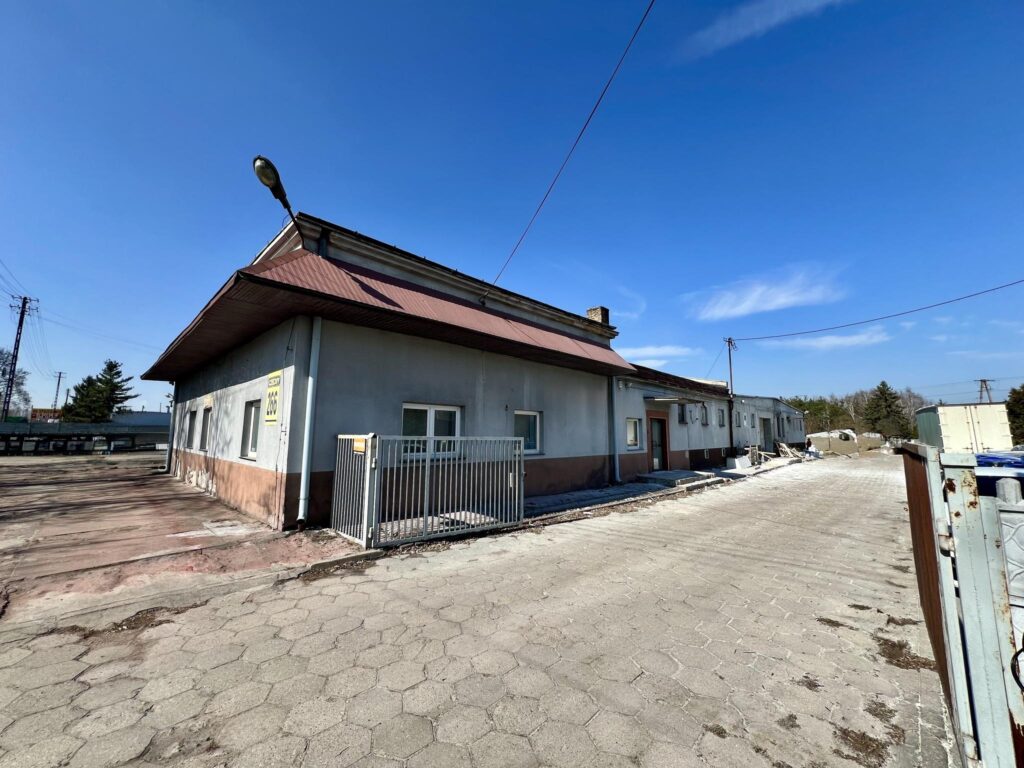 Lokal usługowy przy trasie S8 – Czechy 266B - zdjęcie 3