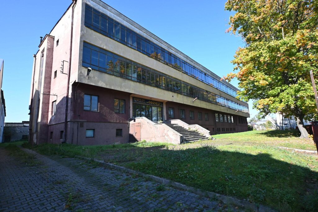 Atrakcyjny lokal inwestycyjny w centrum miasta - zdjęcie 1