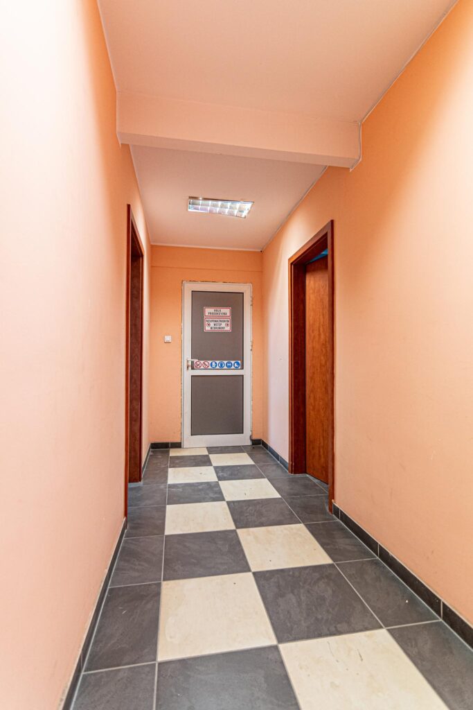 Obiekt Handlowo - Usługowo - Magazynowy w Pile - zdjęcie 16