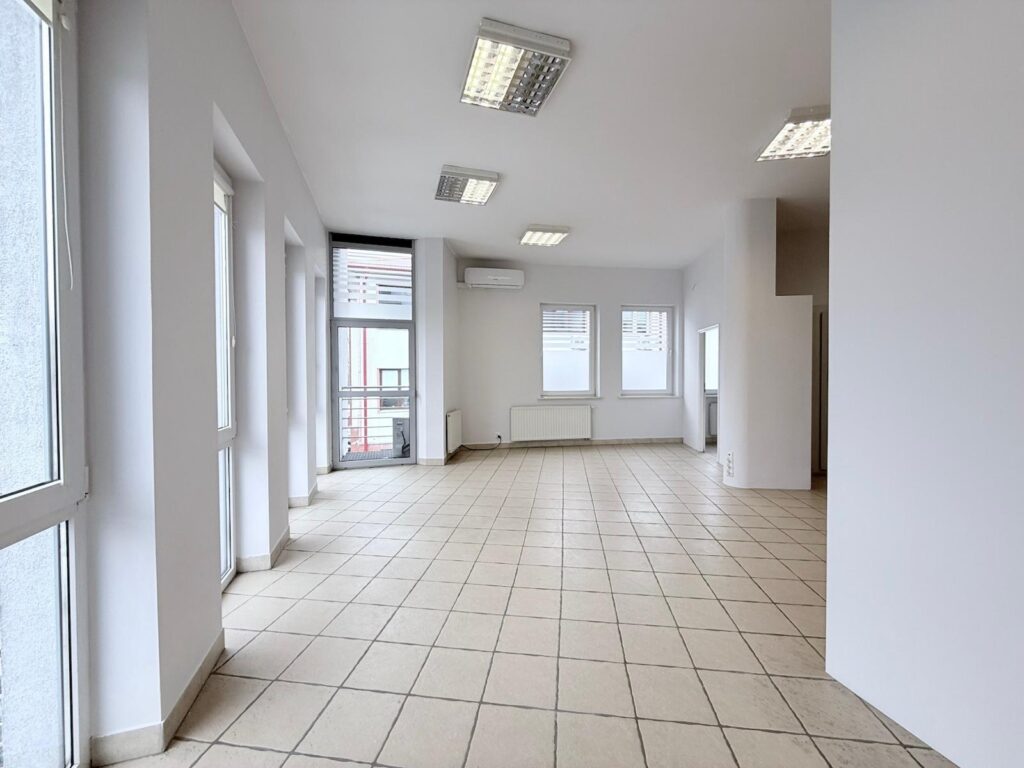 Lokal biurowy w Centrum - zdjęcie 4