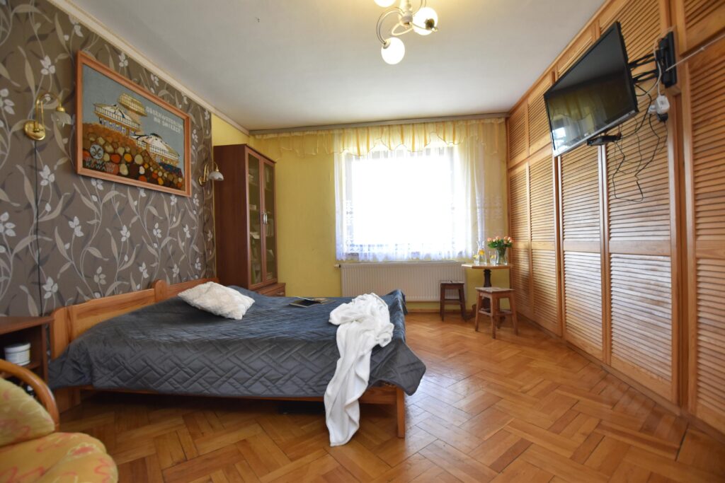 Działka 50 805 m2, 2 domy+b.gospodarczy,staw, las - zdjęcie 16