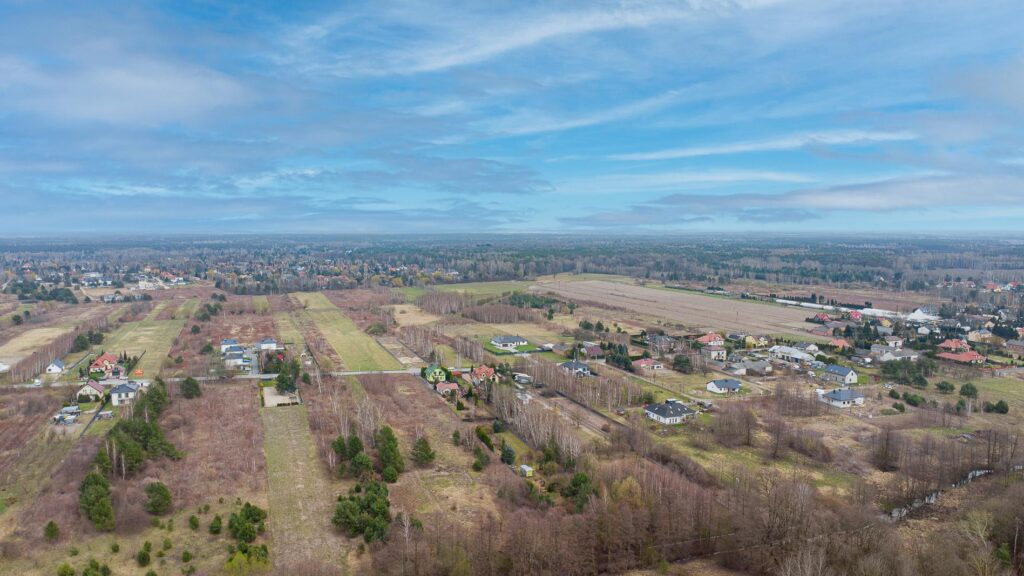 Przepiękna rezydencja w stanie surowym Jazgarzew - zdjęcie 10
