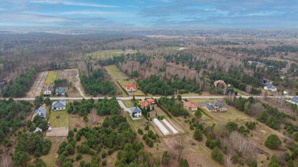 Przepiękna rezydencja w stanie surowym Jazgarzew - zdjęcie 7