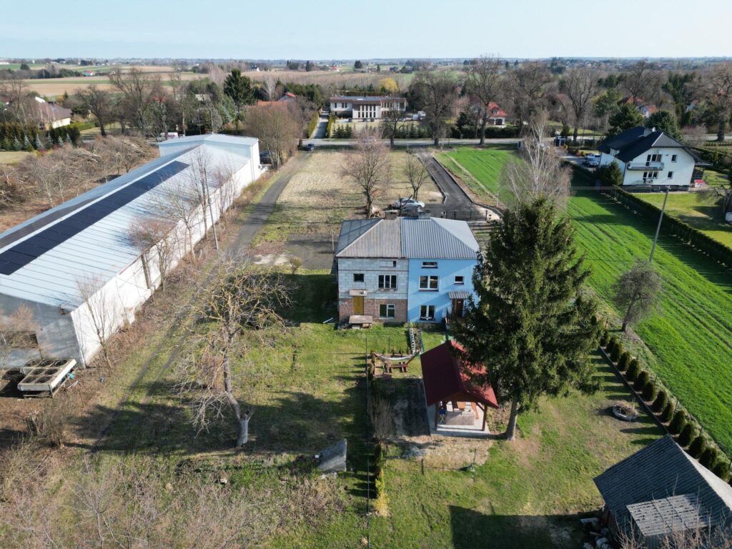 Siedlisko przy trasie Lublin-Nałęczów - zdjęcie 1