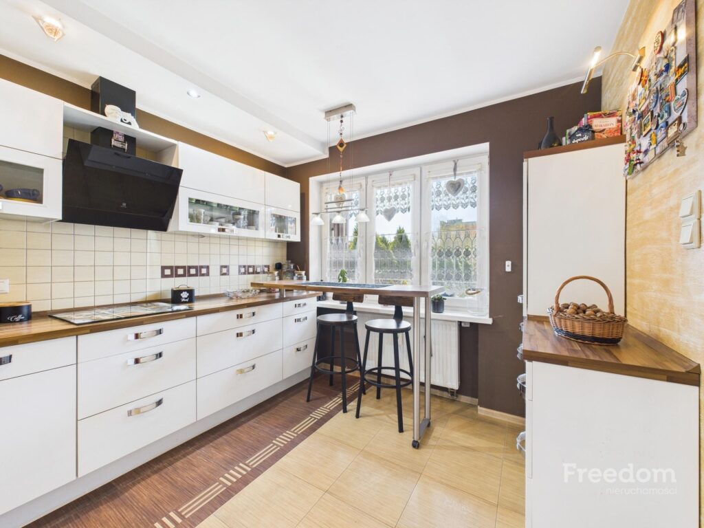 Na sprzedaż dom w zab. szeregowej,Piła, ul.Lutycka - zdjęcie 3