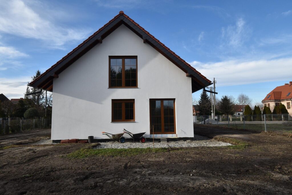 Dom deweloperski 180 m2, duża działka, 6 pokoi - zdjęcie 15