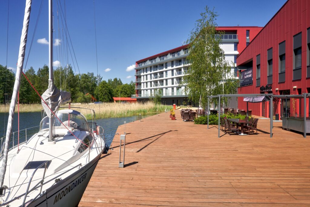 Nowy apartament w Mikołajkach na sprzedaż - zdjęcie 3
