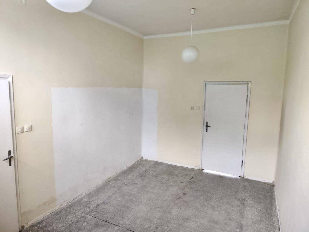 Lokal usługowo handlowy w dobrej lokalizacji - zdjęcie 9