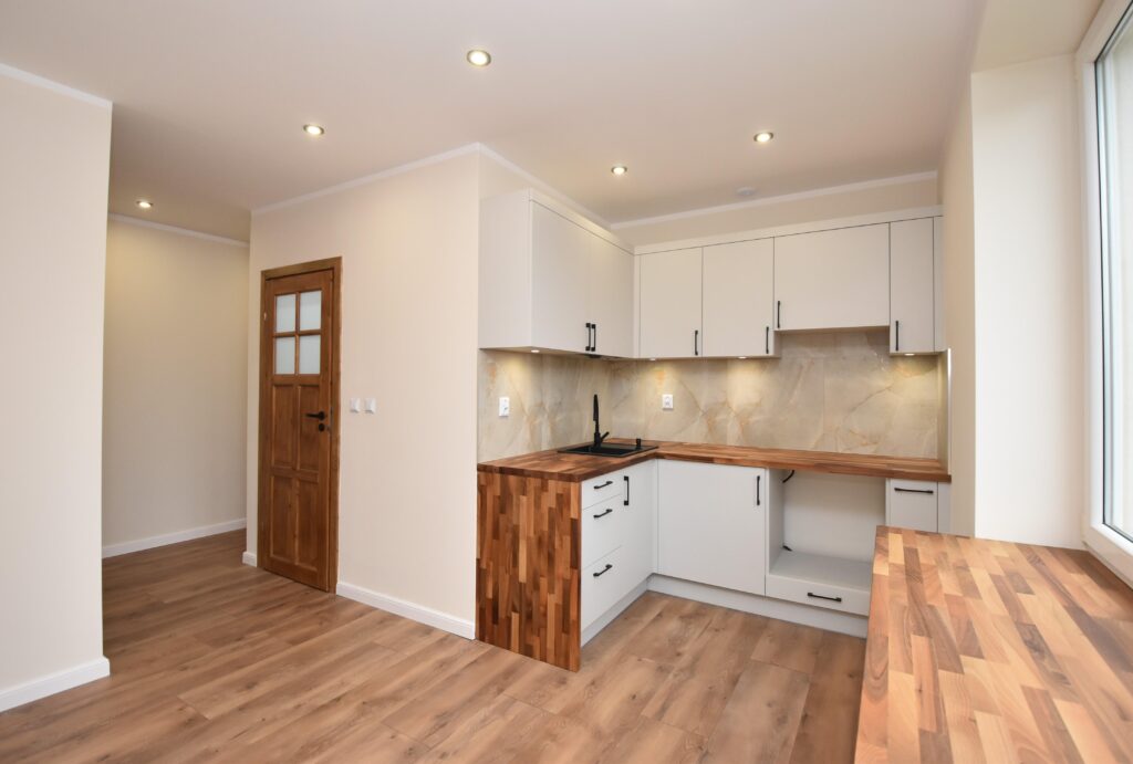 Po remoncie 38,18 m², dwa pokoje, parter. - zdjęcie 1