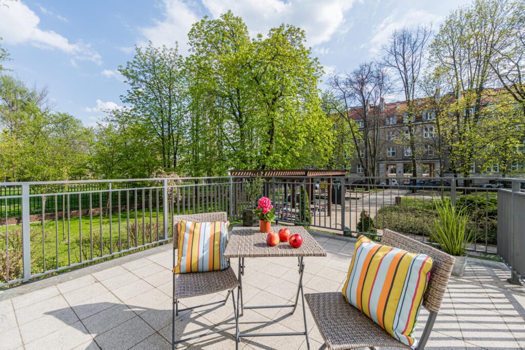 3 pokoje, taras 20 m2, 200 m Łazienki Królewskie - zdjęcie 1