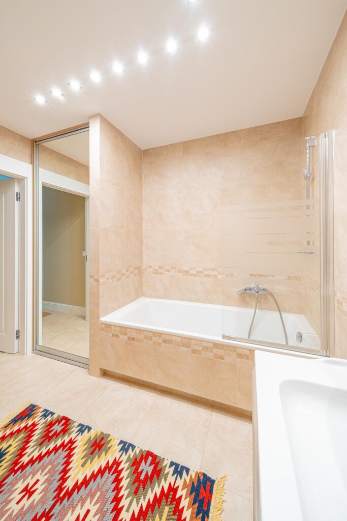 Cudowny, przestronny i funkcjonalny apartament - zdjęcie 8