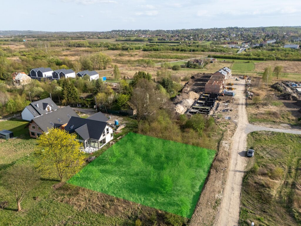 Działki budowlane–inwestycja z potencjałem-Kraków - zdjęcie 1