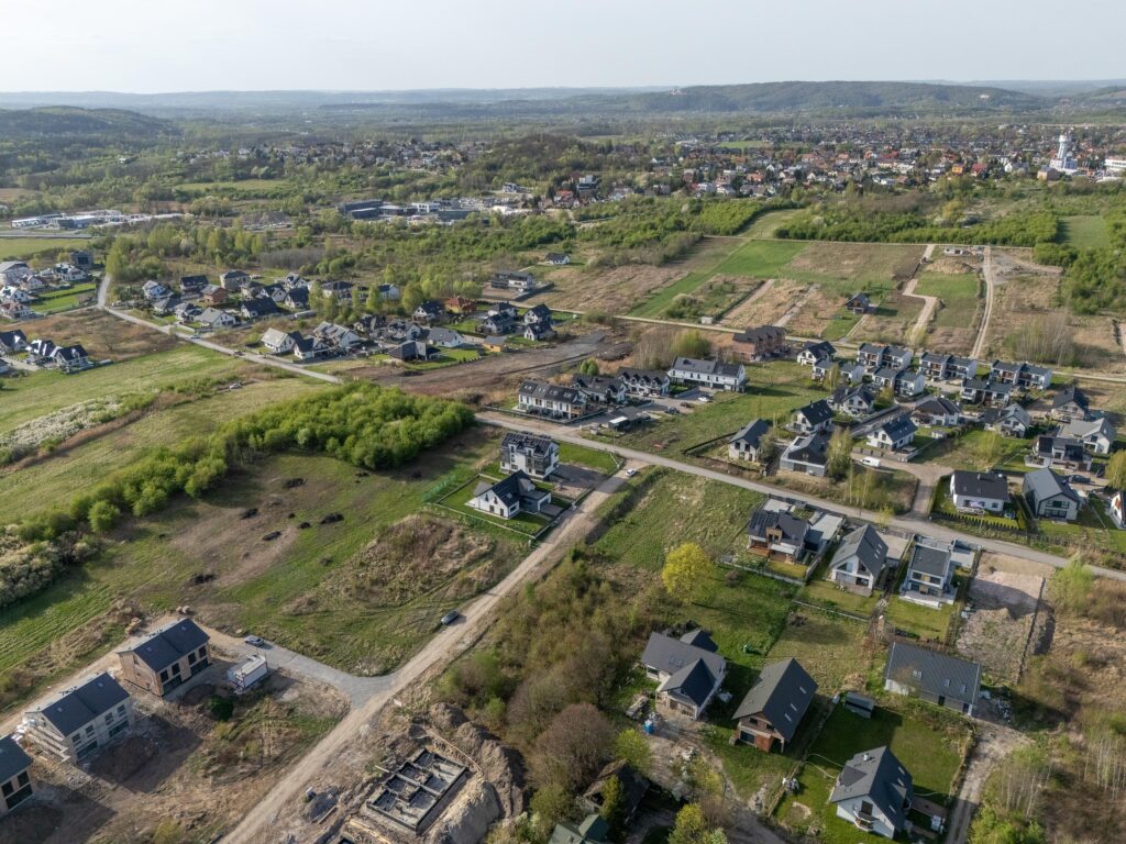 Działki budowlane–inwestycja z potencjałem-Kraków - zdjęcie 12