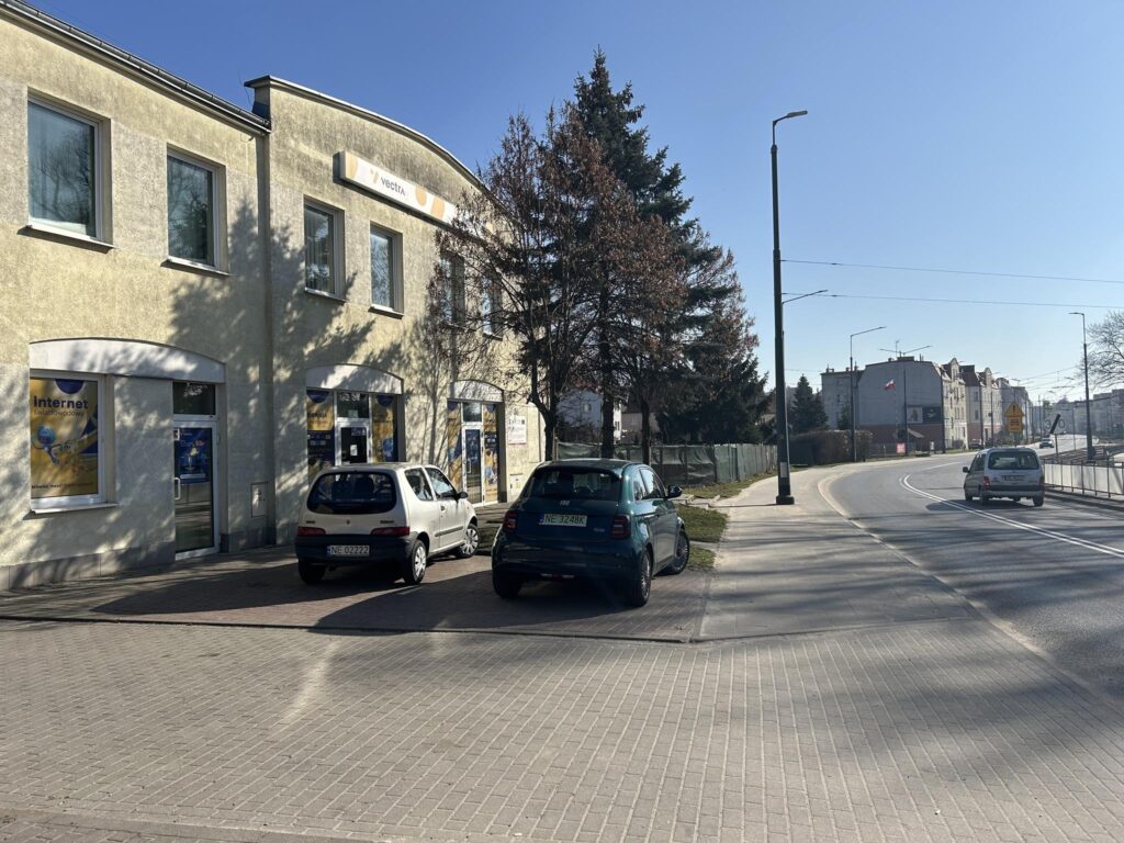Budynek biurowy w Centrum Elbląga - zdjęcie 5