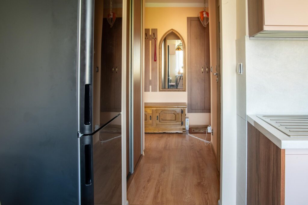 Piękne dwa pokoje na 2 piętrze z dużym balkonem. - zdjęcie 17