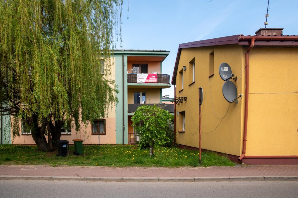 Piękne dwa pokoje na 2 piętrze z dużym balkonem. - zdjęcie 30