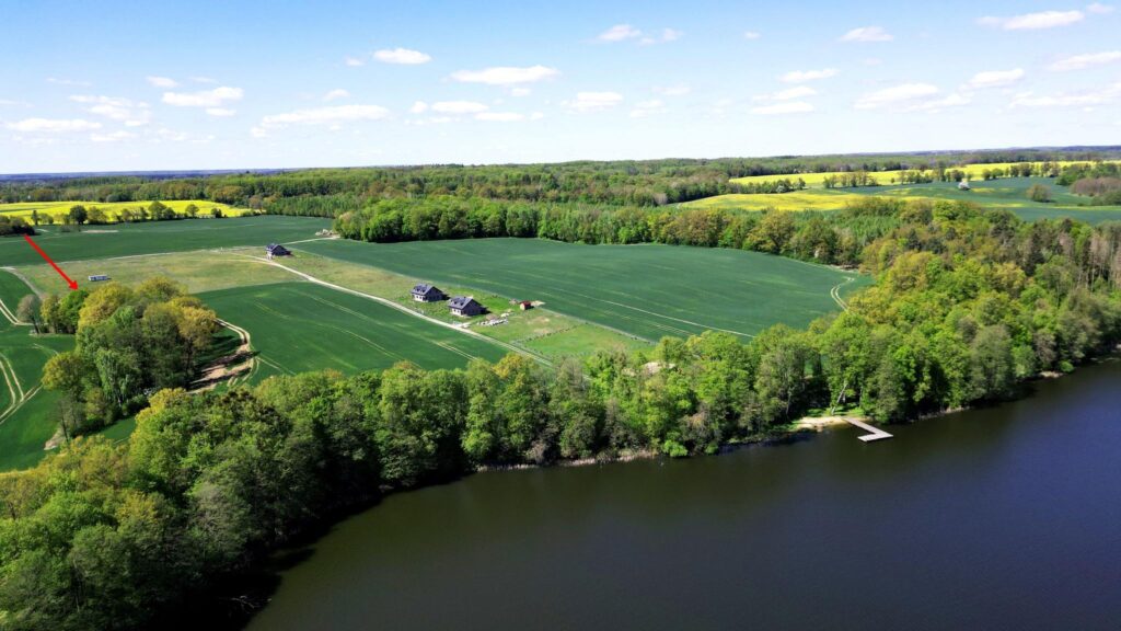 duża działka nad jeziorem z warunkami zabudowy - zdjęcie 14